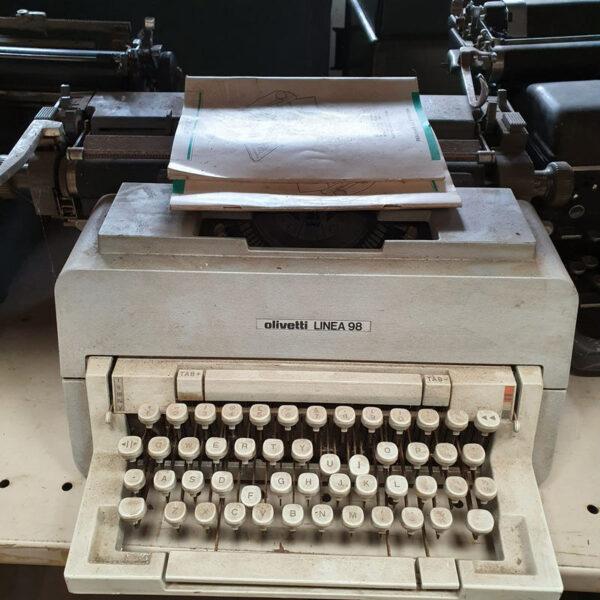 1970's Typewriter