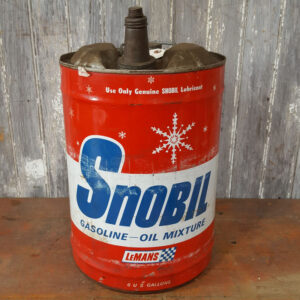Snobil Oil Can
