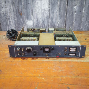 Vintage American Radio Equipment