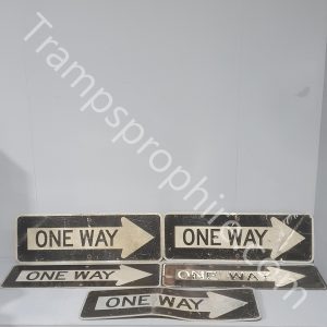 9375 One Way Signs x5