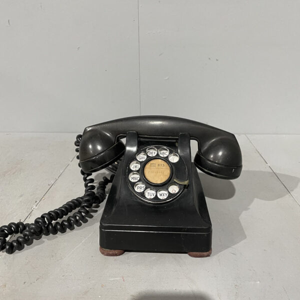 Vintage Black Rotary phone