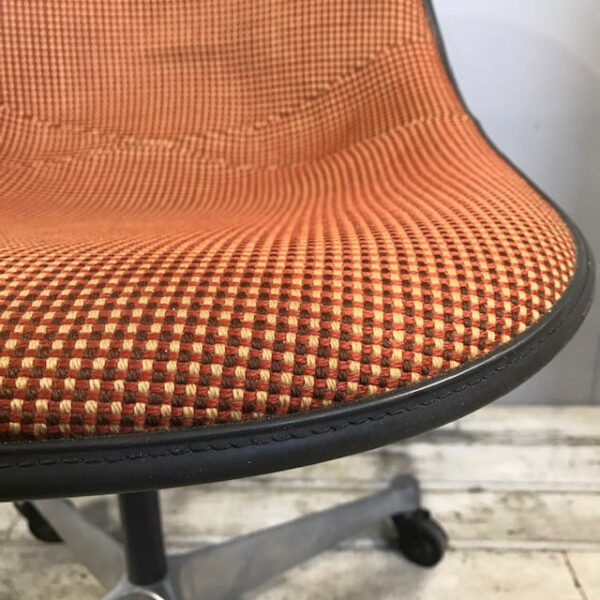 Designer Office Swivel Chair