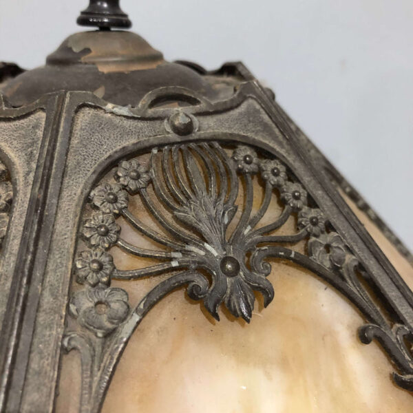 Antique 6 Panel Slag Glass Metal Filigree Table Lamp