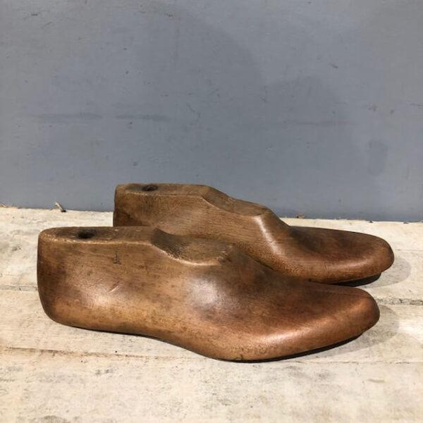 Vintage Wooden Shoe Lasts Size 7B
