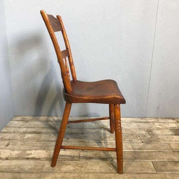 Set of Traditional Vintage Dining Chairs
