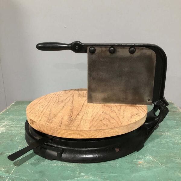 Vintage Rotating Cheese Cutting Board