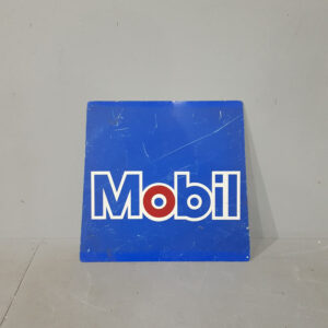 American Mobil Gas Sign