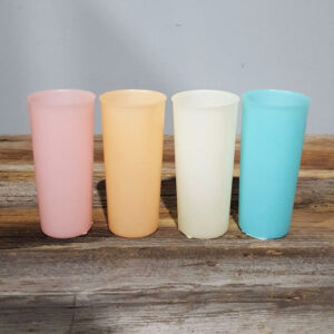 Pastel Coloured Cups Set