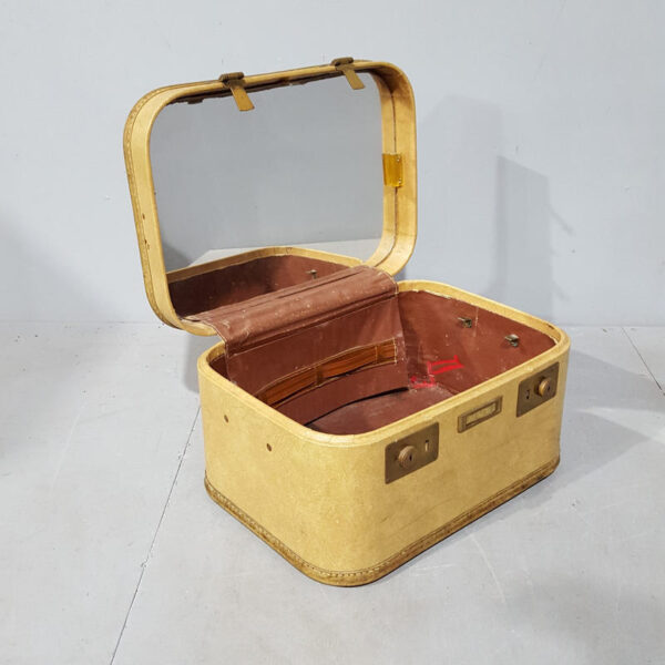 Vintage Tan Vanity Case