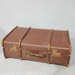 Vintage Brown Ribbed Suitcase