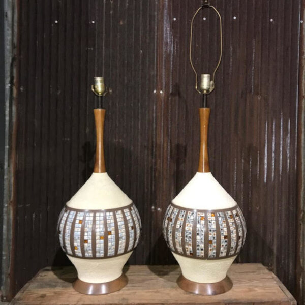 Kitsch Mid Century Plasterwork Lamp