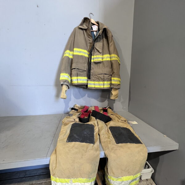 American Fire Fighter Outfits