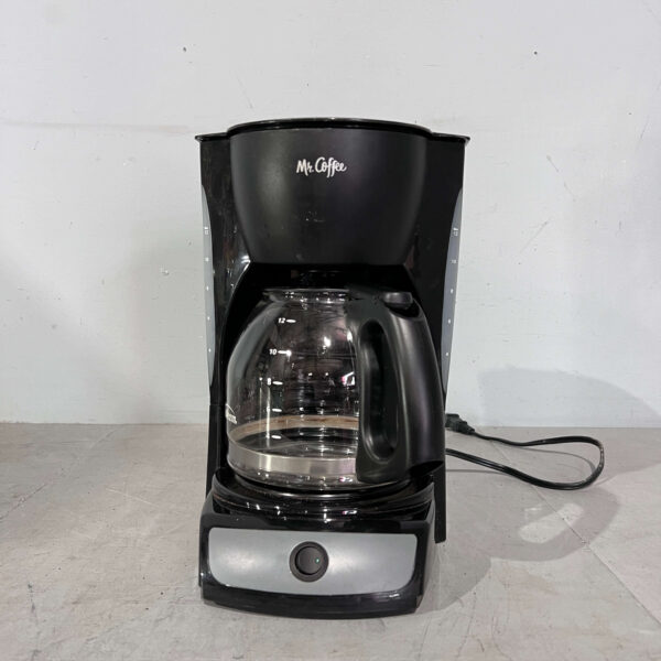 Black Coffee Percolator Machine