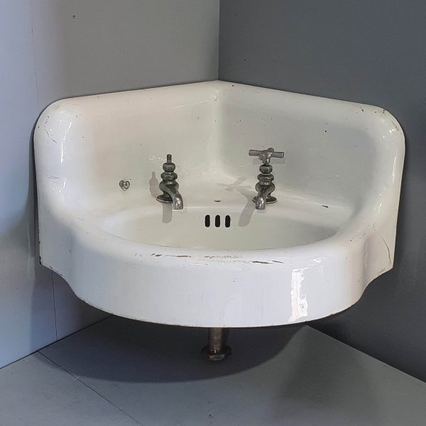 Bathroom Corner Sink