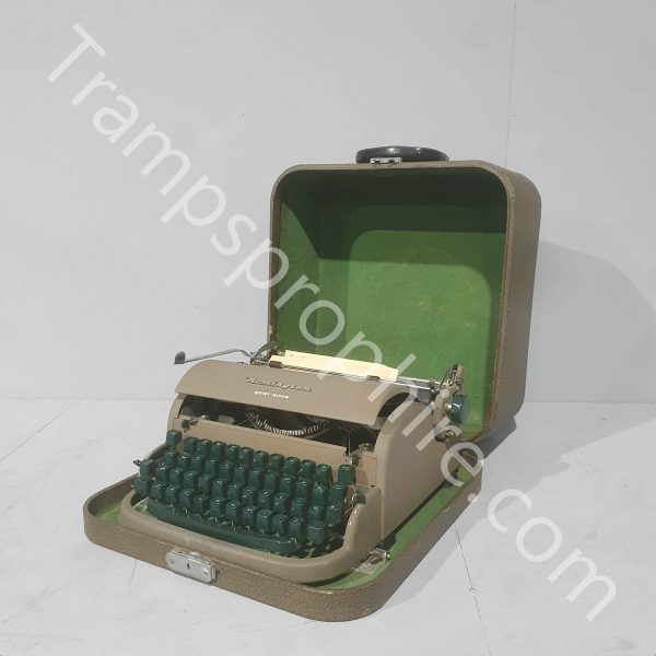 Remington Quiet-Riter Typewriter and Case