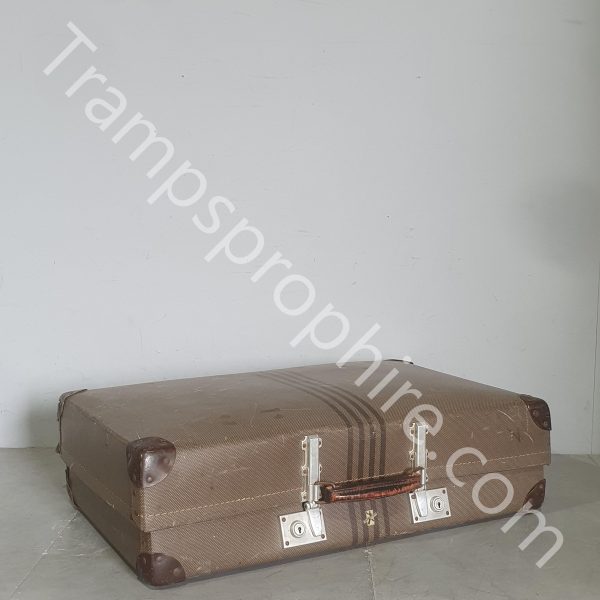 English Revelation Brown Suitcase