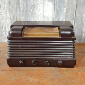 Vintage Truetone Radio
