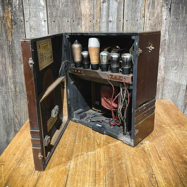 Vintage Wooden Tube Radio